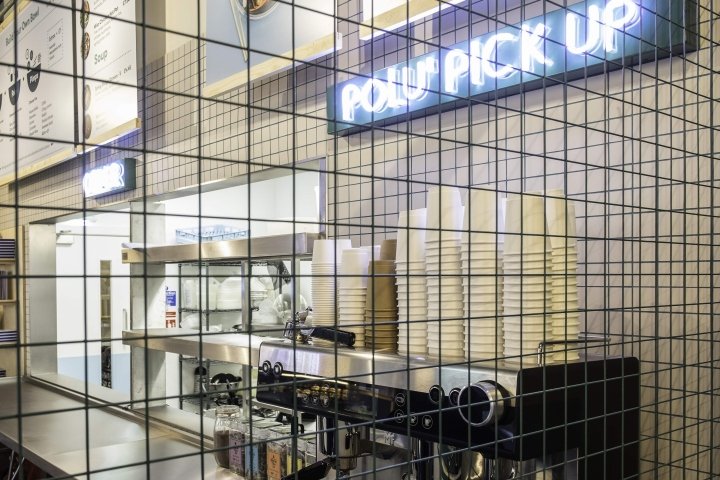Polu Poke 餐厅，由 Brown Studio 设计，英国伦敦