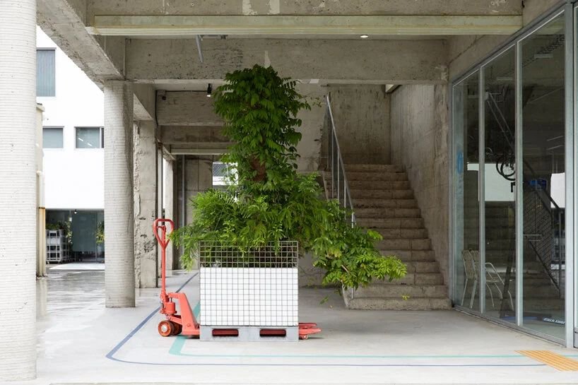 由 Schemata Architects 设计的便携式商店