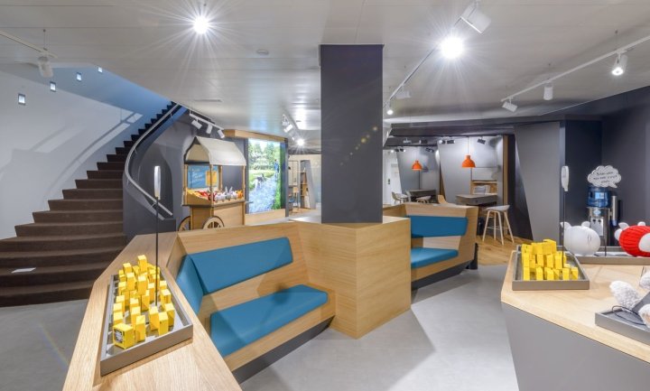 PostFinance 由 Instinct Lab 和 hartmannvonsiebenthal 设计，瑞士