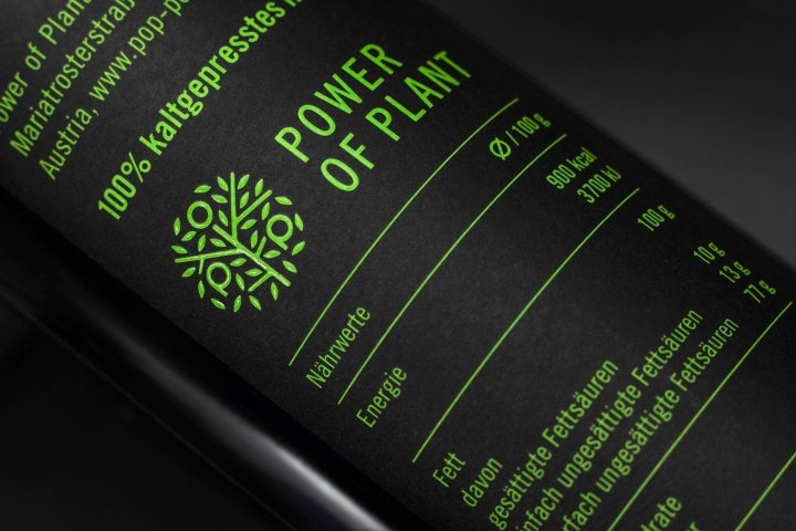 Manasteriotti DS 的植物大麻籽油包装的力量 Manasteriotti DS 的植物大麻籽油包装的力量