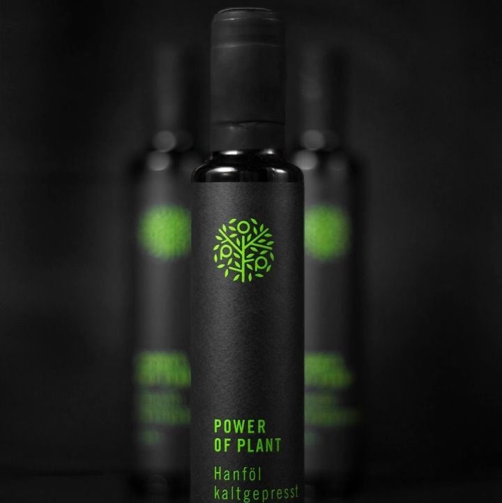 Manasteriotti DS 的植物大麻籽油包装的力量 Manasteriotti DS 的植物大麻籽油包装的力量