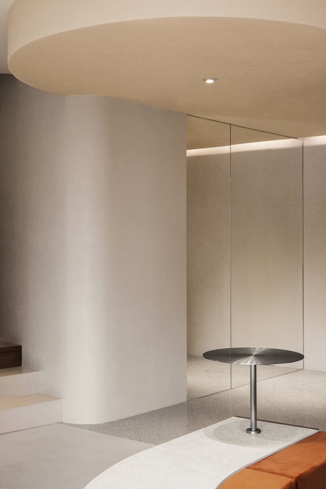 Sun Concepts Office 的 QYF 精品店