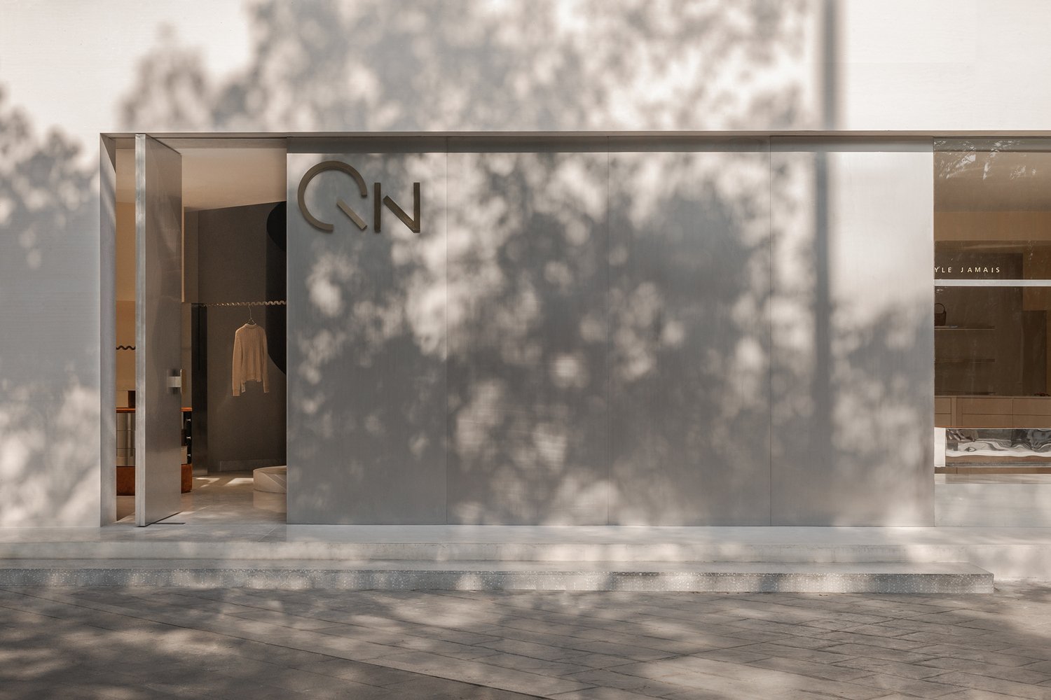 Sun Concepts Office 的 QYF 精品店