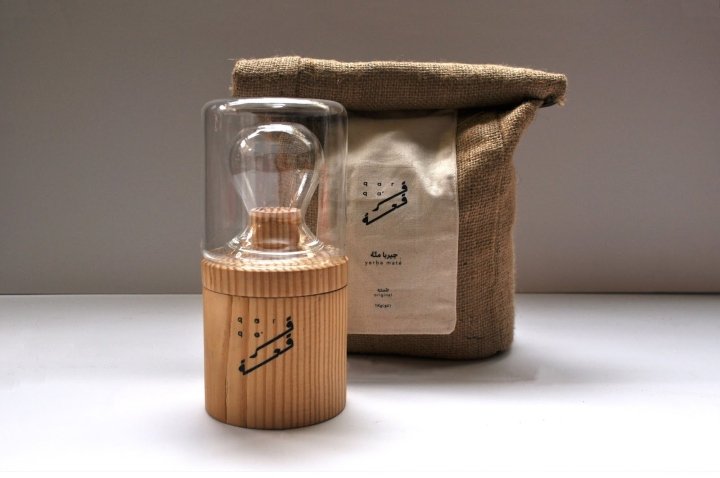 Qarqa 的包装由 Yasmina Rasamny 设计