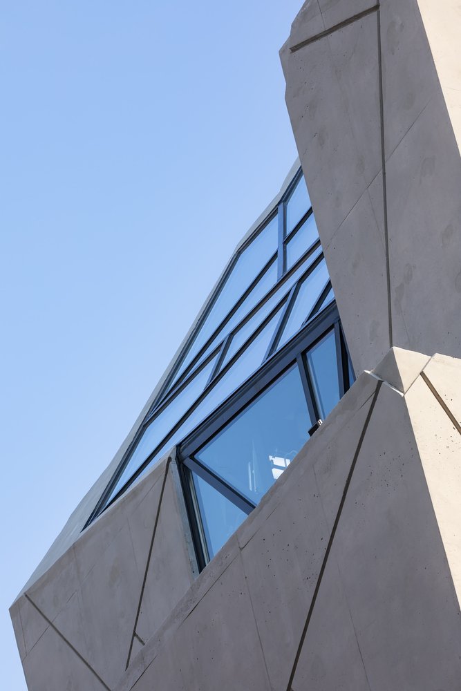 Moon Hoon 设计的 Queens Bucket 公司大楼