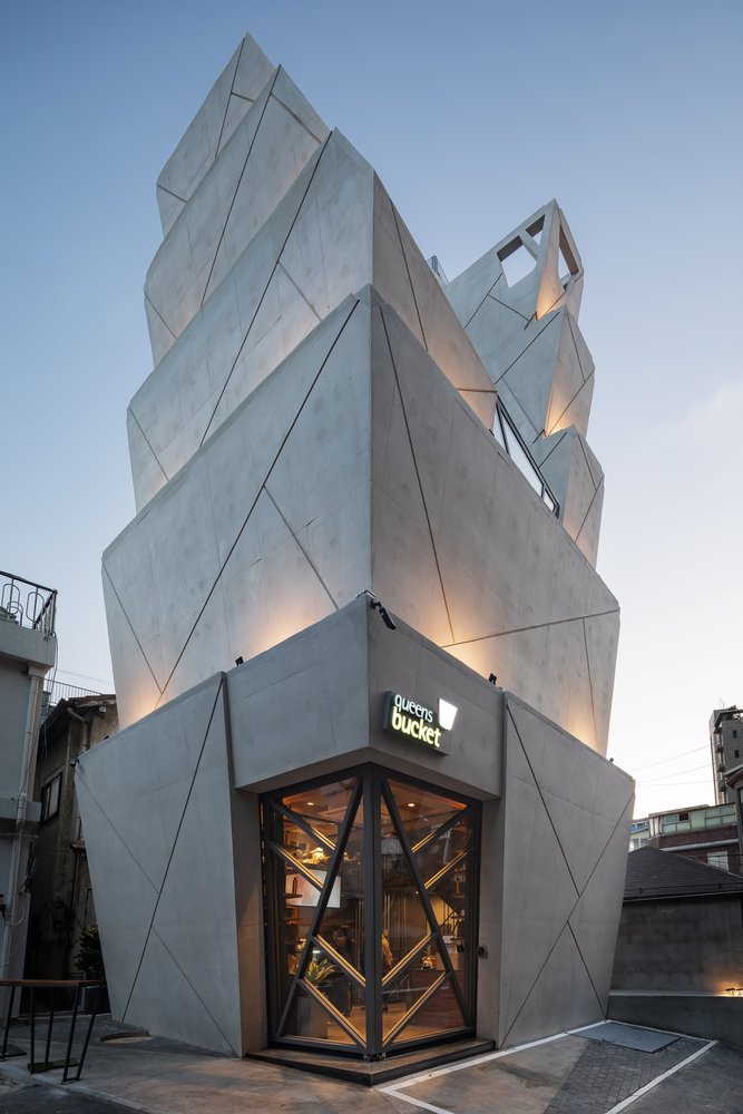 Moon Hoon 设计的 Queens Bucket 公司大楼