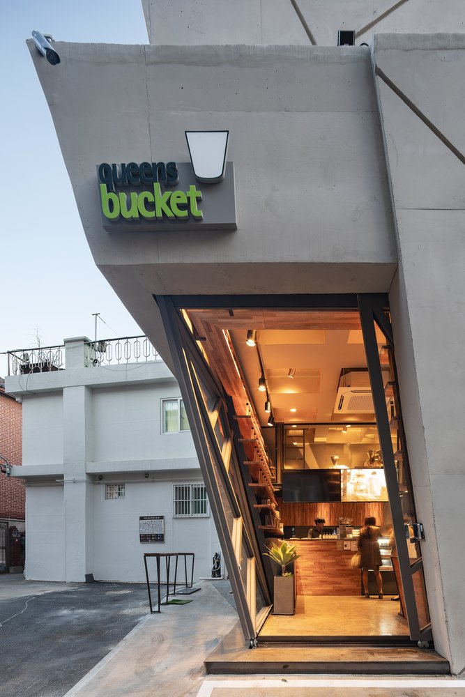 Moon Hoon 设计的 Queens Bucket 公司大楼