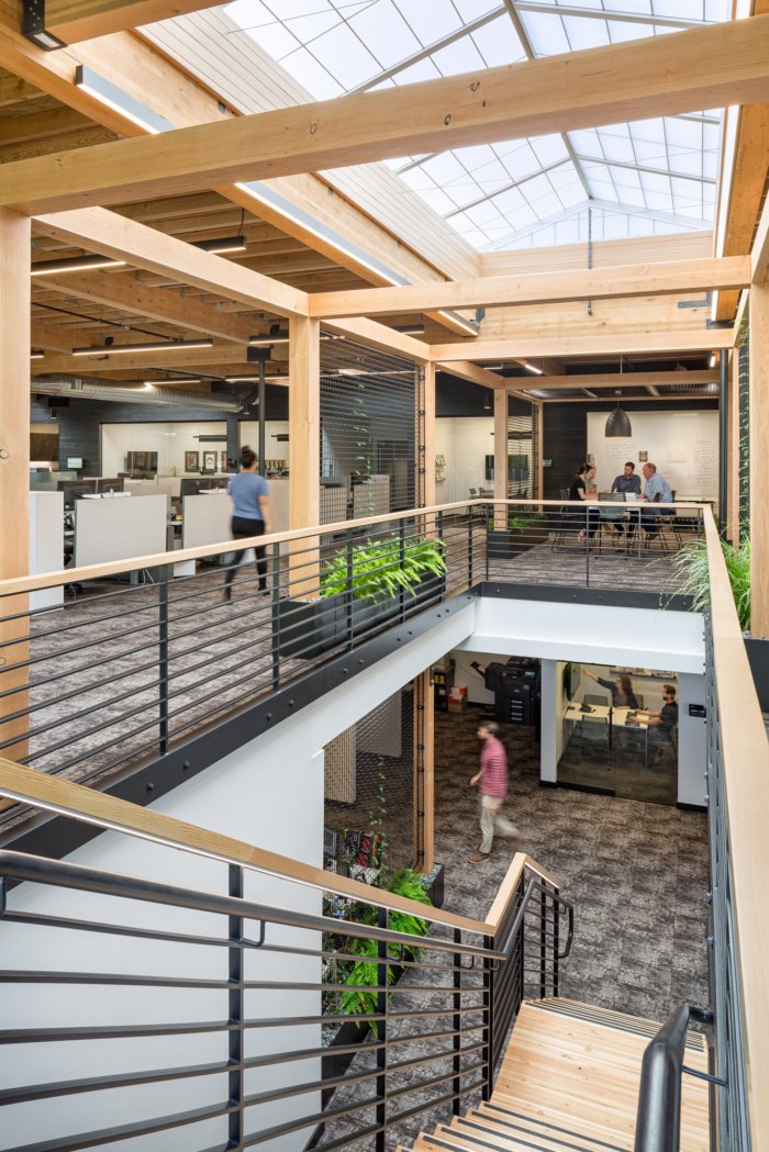 LRS Architects 的 R&H 建筑办公室 LRS Architects 的 R&H 建筑办公室