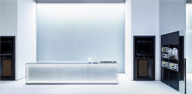 Domani 的 ROARINGWILD 商店