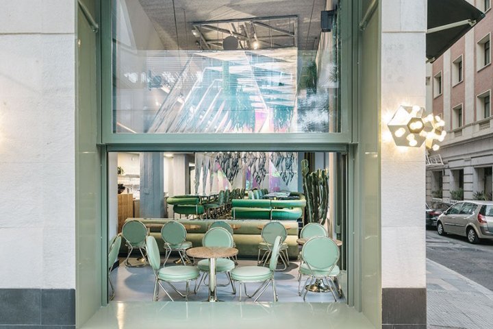 ROMOLA 咖啡馆和餐厅由 Andrés Jaque Architects 设计，西班牙马德里