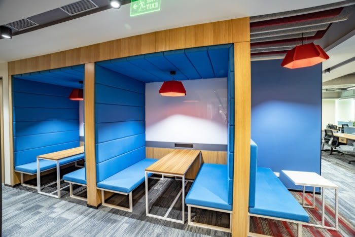 Oculus Design Studio 设计的 Rackspace 办公室