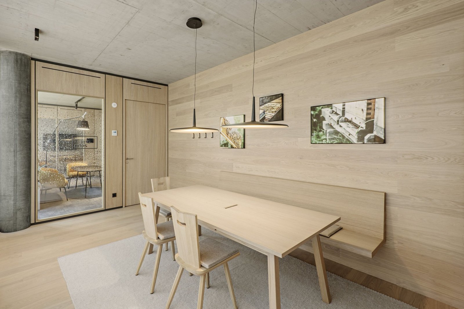 Raiffeisenbank 总部 / feld72 Architects Raiffeisenbank 总部 / feld72 Architects