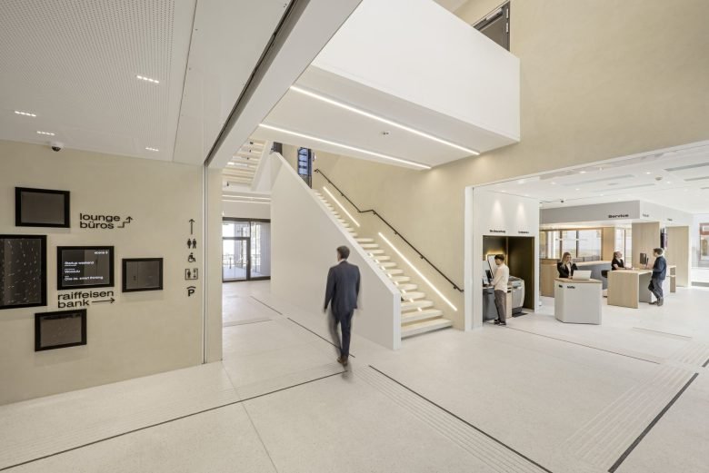 Raiffeisenbank 总部 / feld72 Architects Raiffeisenbank 总部 / feld72 Architects