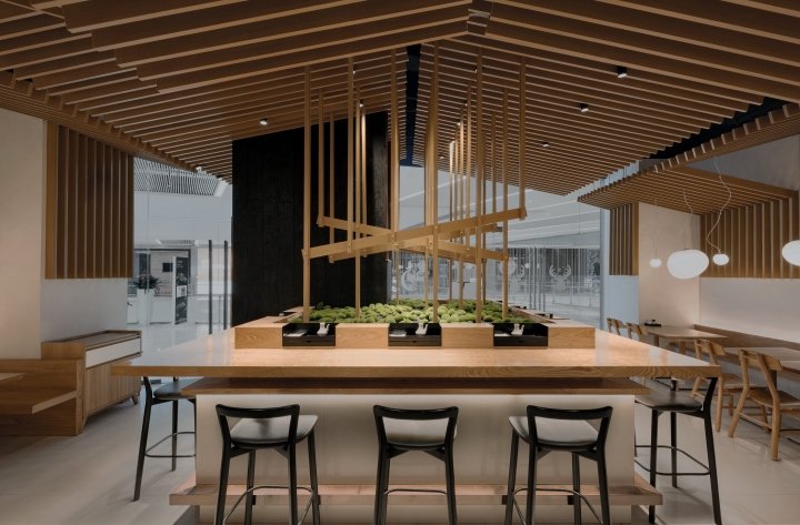 Ramen Musashi 由 Golucci Interior Architects 设计，杭州 – 中国