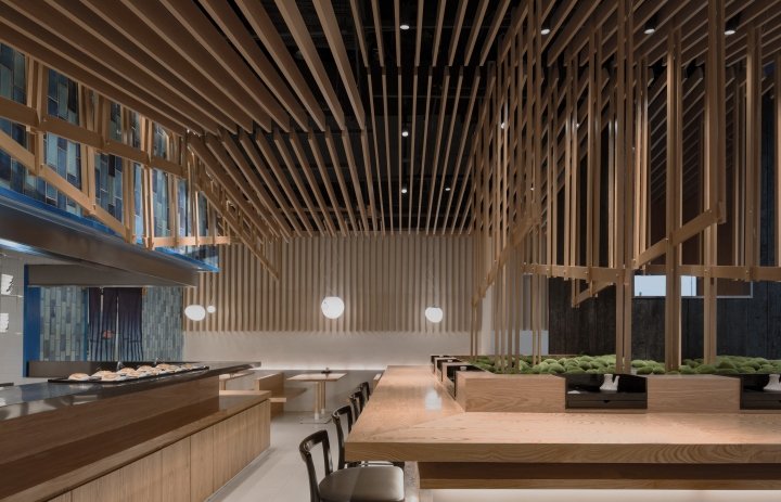 Ramen Musashi 由 Golucci Interior Architects 设计，杭州 – 中国