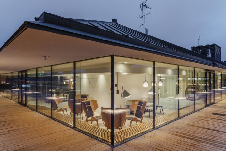 Reaktor 总部由 dSign Vertti Kivi & Co 设计，芬兰赫尔辛基