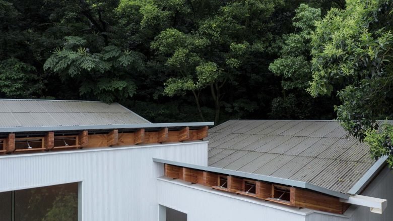 Continuation Studio 三露台青年旅舍接待处