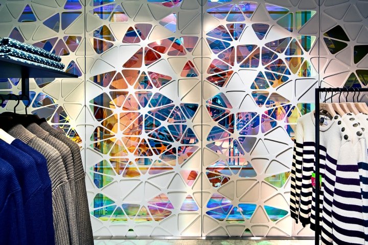 UUfie 重建奥斯曼春天百货，巴黎 – 法国