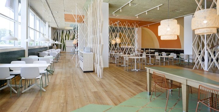 意大利蒙扎 A4A 蒙扎大型超市的茶点区 意大利蒙扎 A4A 蒙扎大型超市的茶点区