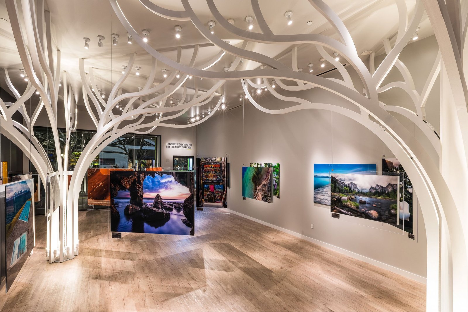 安德烈·杜曼画廊