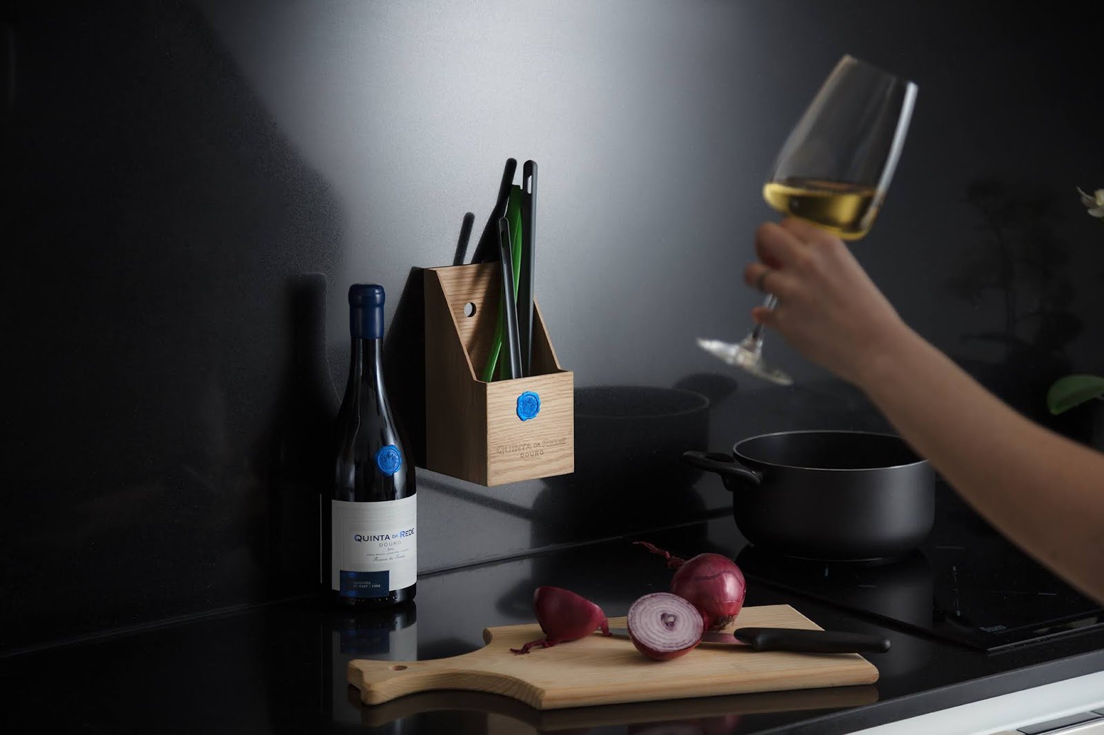 Reserva da Familia by Quinta da rede 葡萄酒 M&A CREATIVE AGENCY