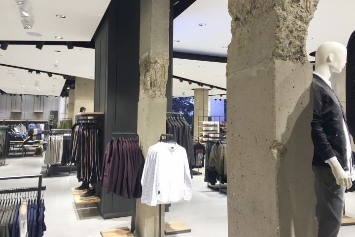 由英国伦敦牛津街 Studio 1:1 保留