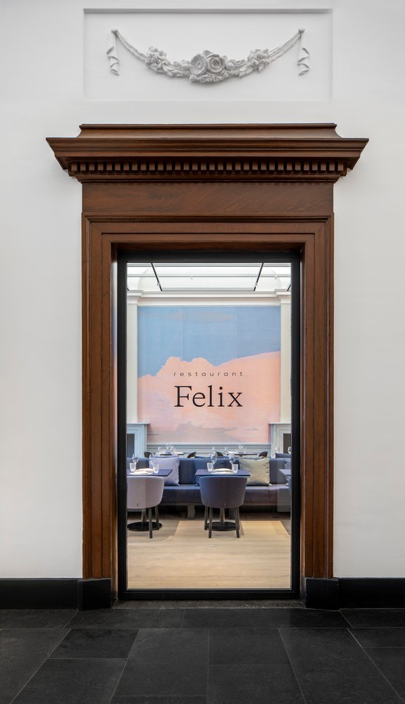 由 i29 室内建筑师设计的 Felix 餐厅 由 i29 室内建筑师设计的 Felix 餐厅