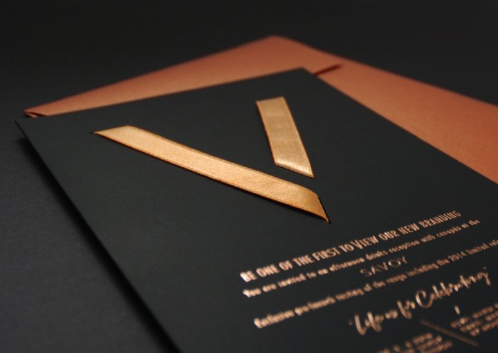 Ridgeview 包装由 CookChick Design 设计 Ridgeview 包装由 CookChick Design 设计