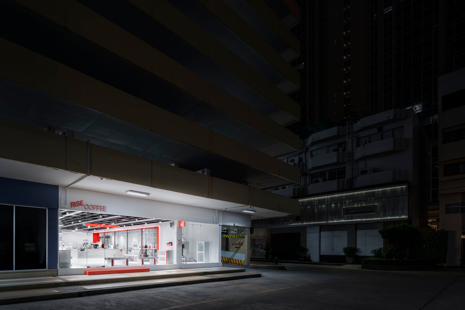 太空 + 工艺崛起咖啡