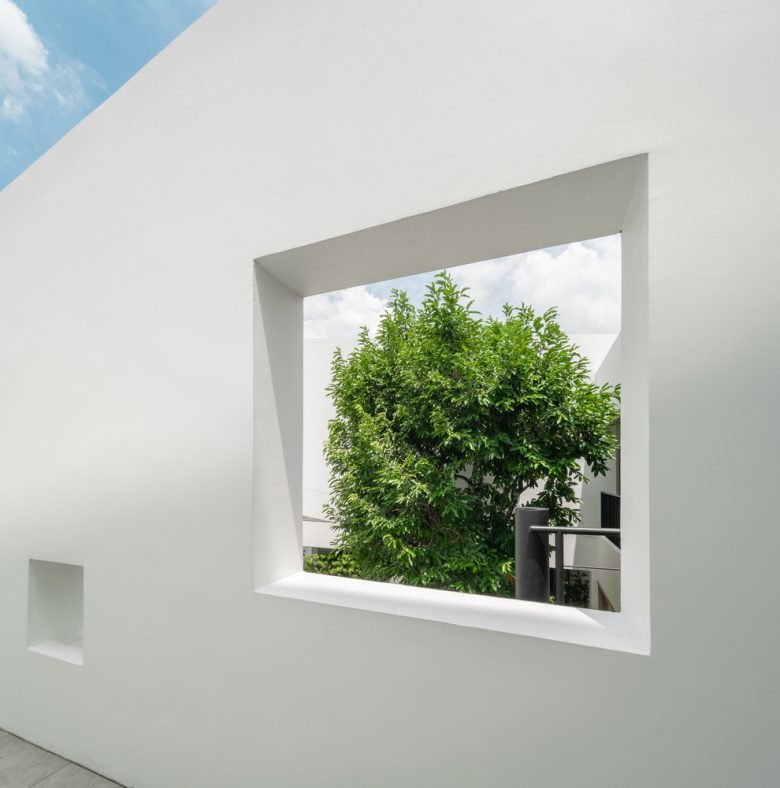 Risu Café 由 ForX 设计工作室设计 Risu Café 由 ForX 设计工作室设计