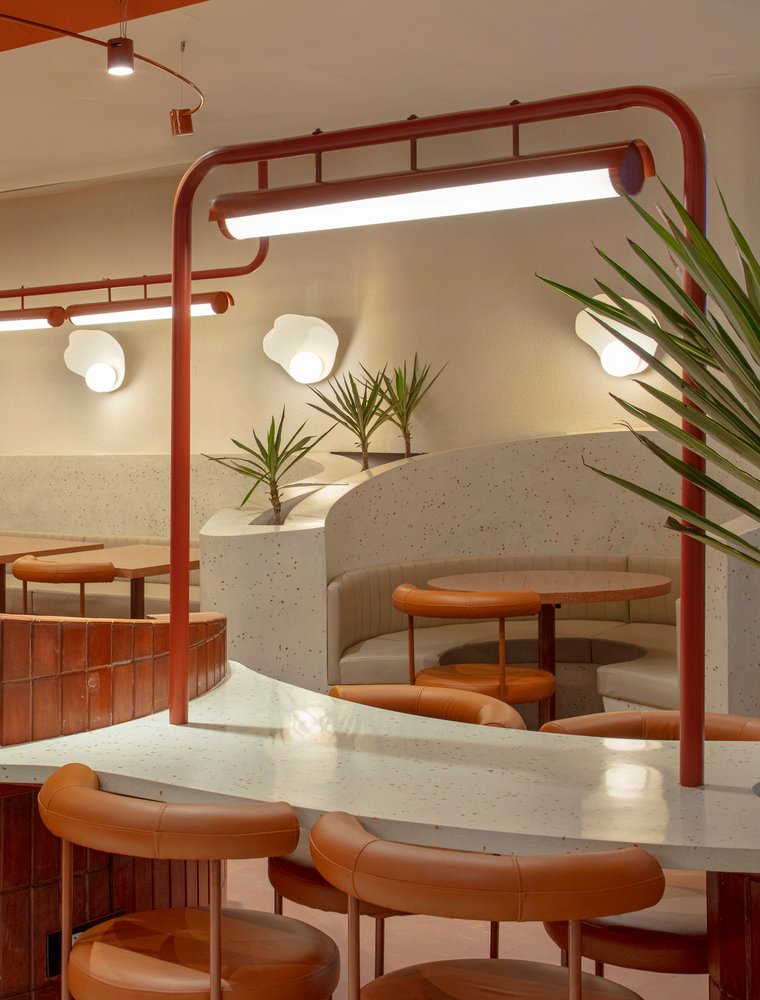 Rosie and Tillie 餐厅和酒吧 由 RENESA Architecture Design Interiors Studio 设计