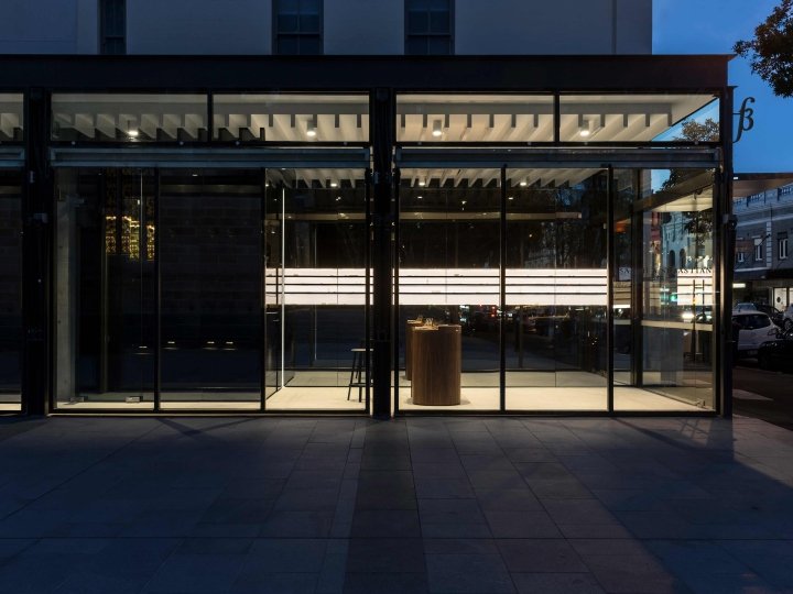 由 Landini Associates 设计的 Sarah & Sebastian 旗舰店，澳大利亚帕丁顿