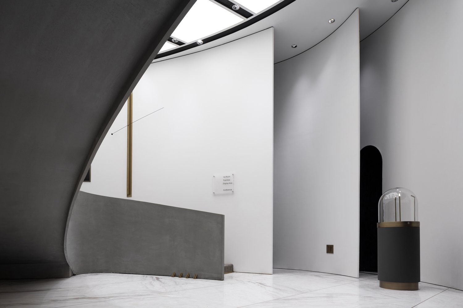 Pures Design 的 SEEING 珠宝店