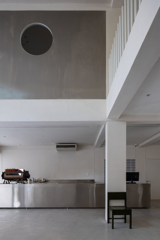 Nhabe Scholae 设计的 SEESON NKKN 商店