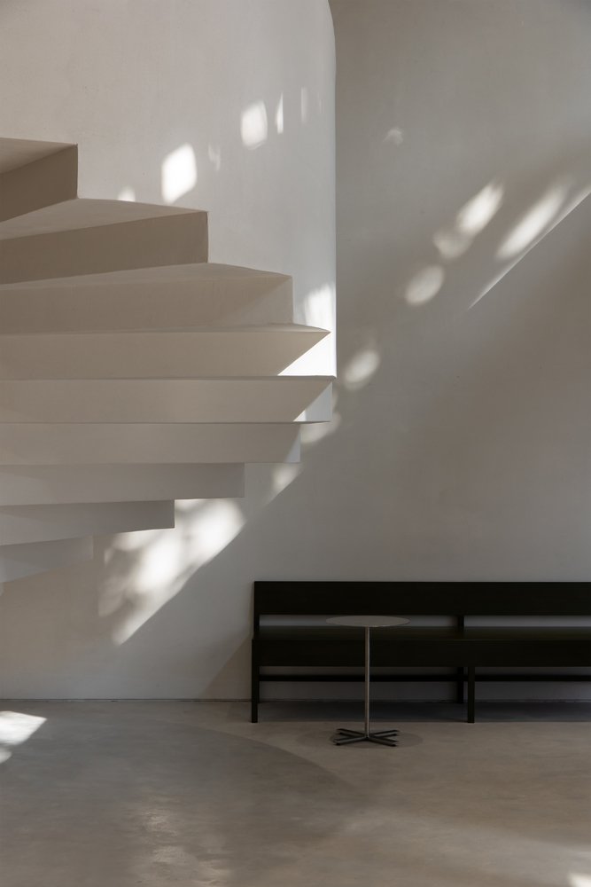 Nhabe Scholae 设计的 SEESON NKKN 商店