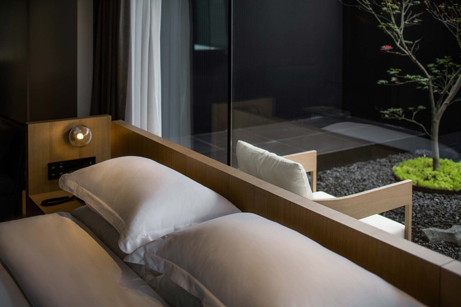 HARMO Design 设计的 SFEEL 设计师酒店