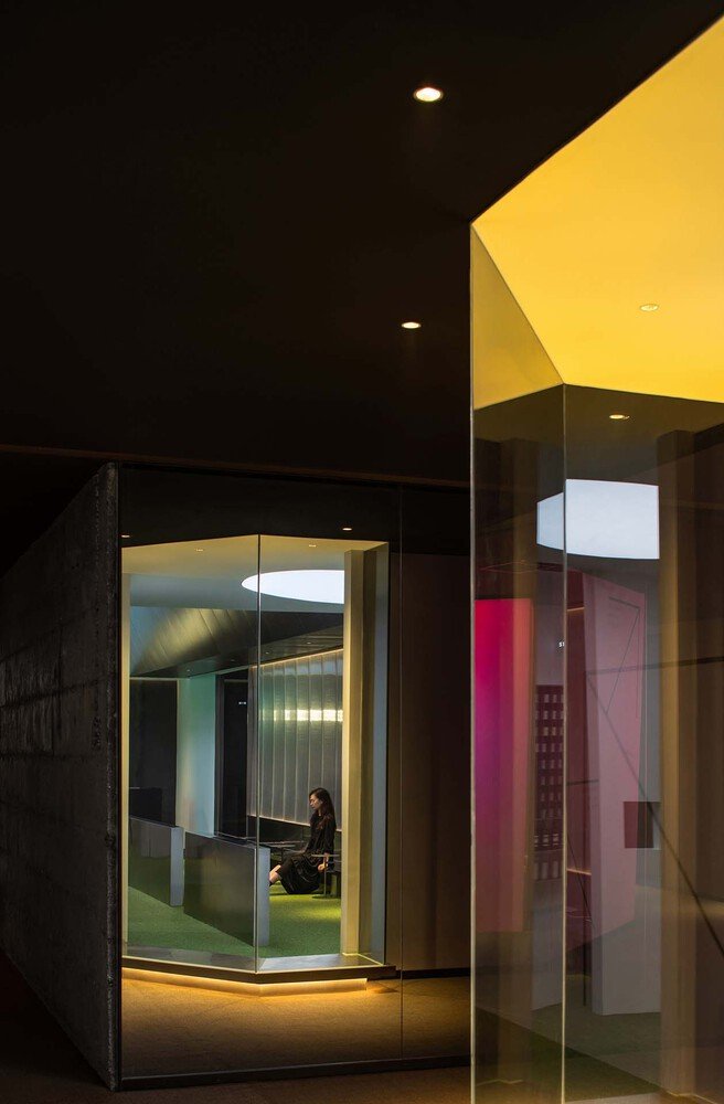 HARMO Design 设计的 SFEEL 设计师酒店