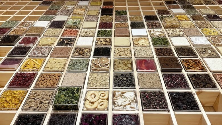 SHIYEFENGWU Store by Tuo + Urban Wave SHIYEFENGWU Store by Tuo + Urban Wave