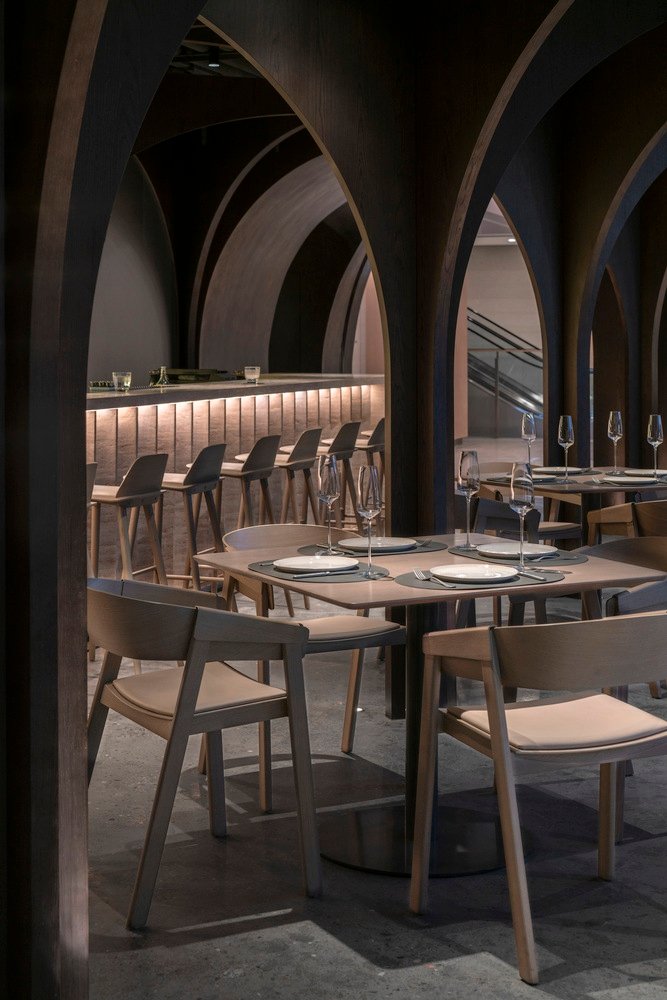 SOMESOME 酒吧和餐厅由 MARS Studio 设计