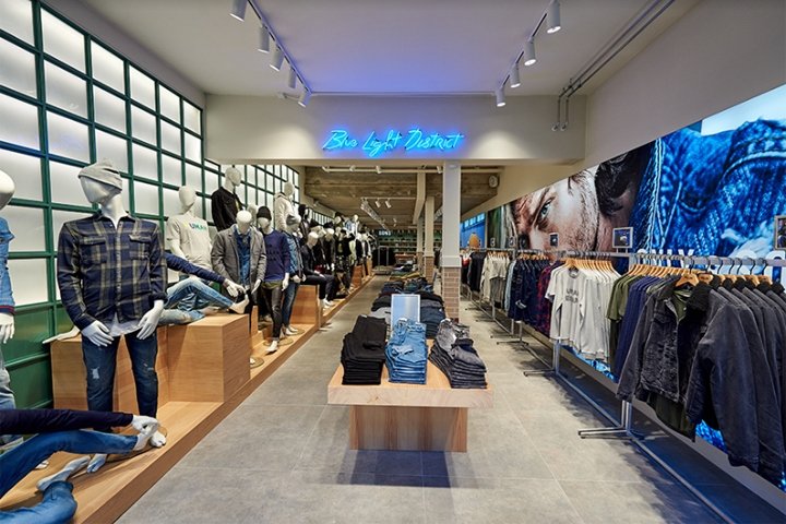 SONS 商店，由 Retail-Fabrikken 设计，海宁 – 丹麦