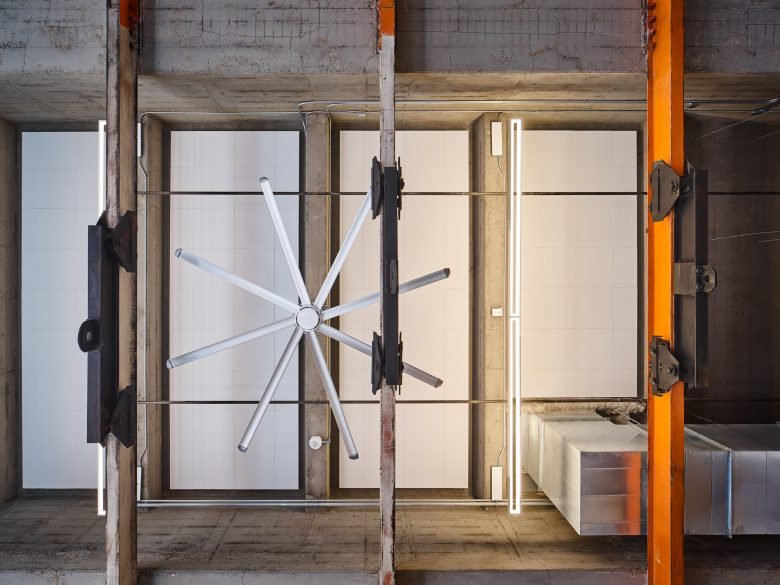 SRG Partnership 设计自己的工作室，采用 CLT 元素并瞄准 LEED 白金认证