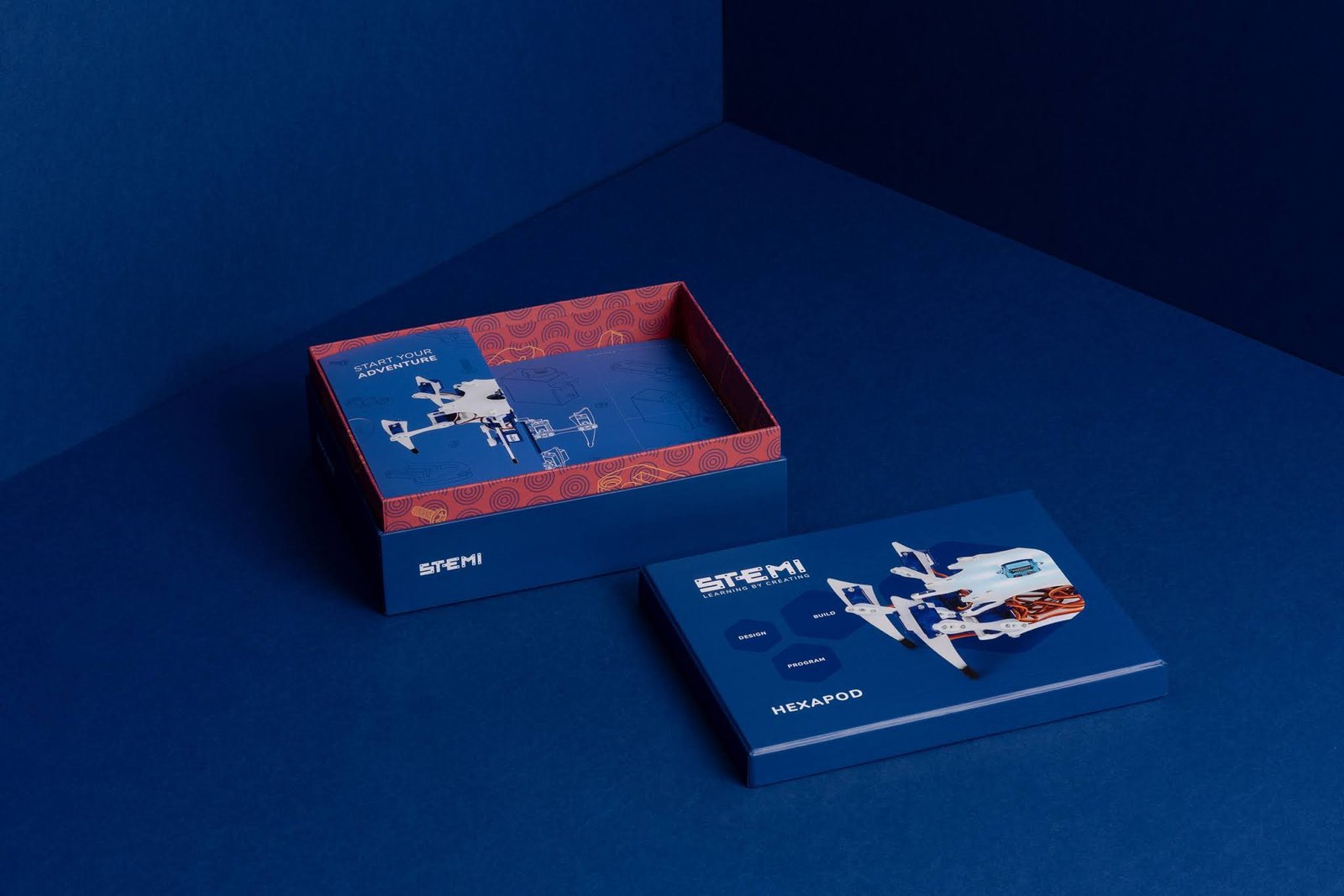 Design Bureau Izvorka Juric 设计的 STEMI 课堂套件