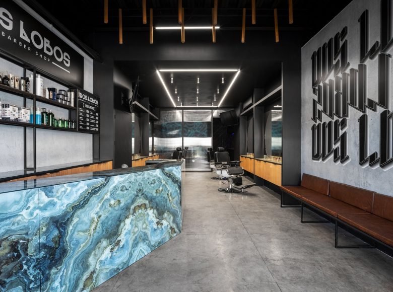 多斯洛博斯理发店