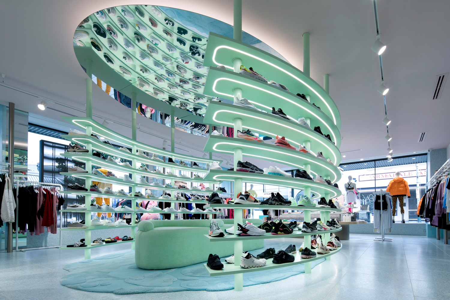 STYLERUNNER 商店 by Noise Noise Noise