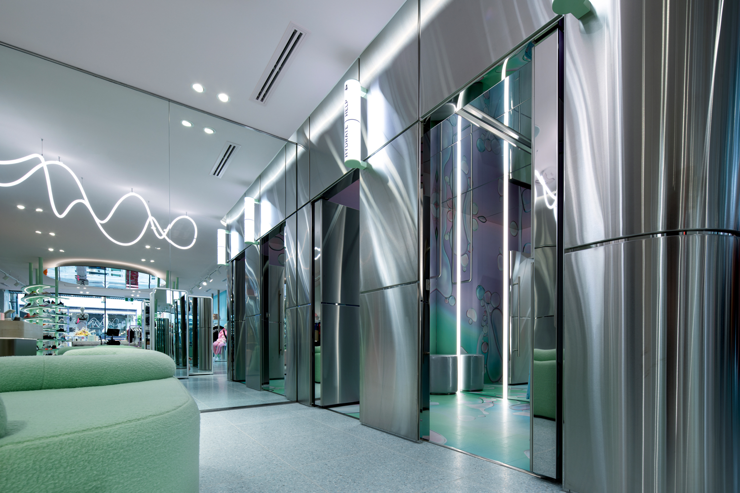 STYLERUNNER 商店 by Noise Noise Noise