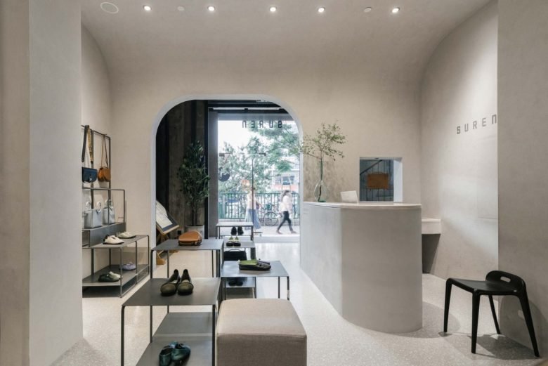 Wonder Architects 设计的 SUSEN 皮具店