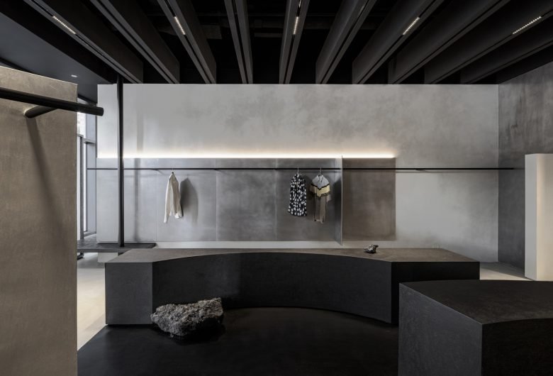 WGNB 芝加哥 SVRN 商店