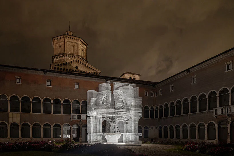 Edoardo Tresoldi 的骶骨装置