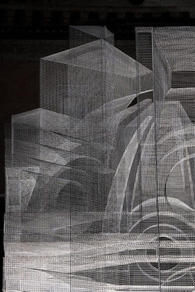 Edoardo Tresoldi 的骶骨装置