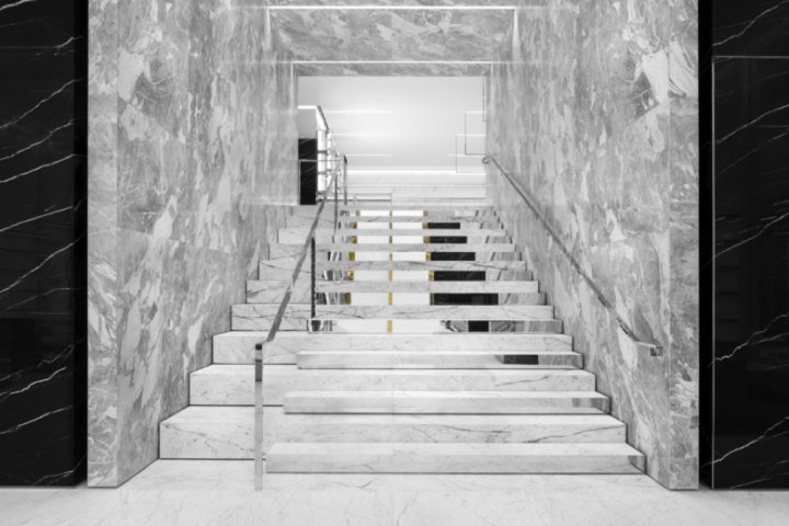 圣罗兰旗舰店，迪拜 – 阿联酋